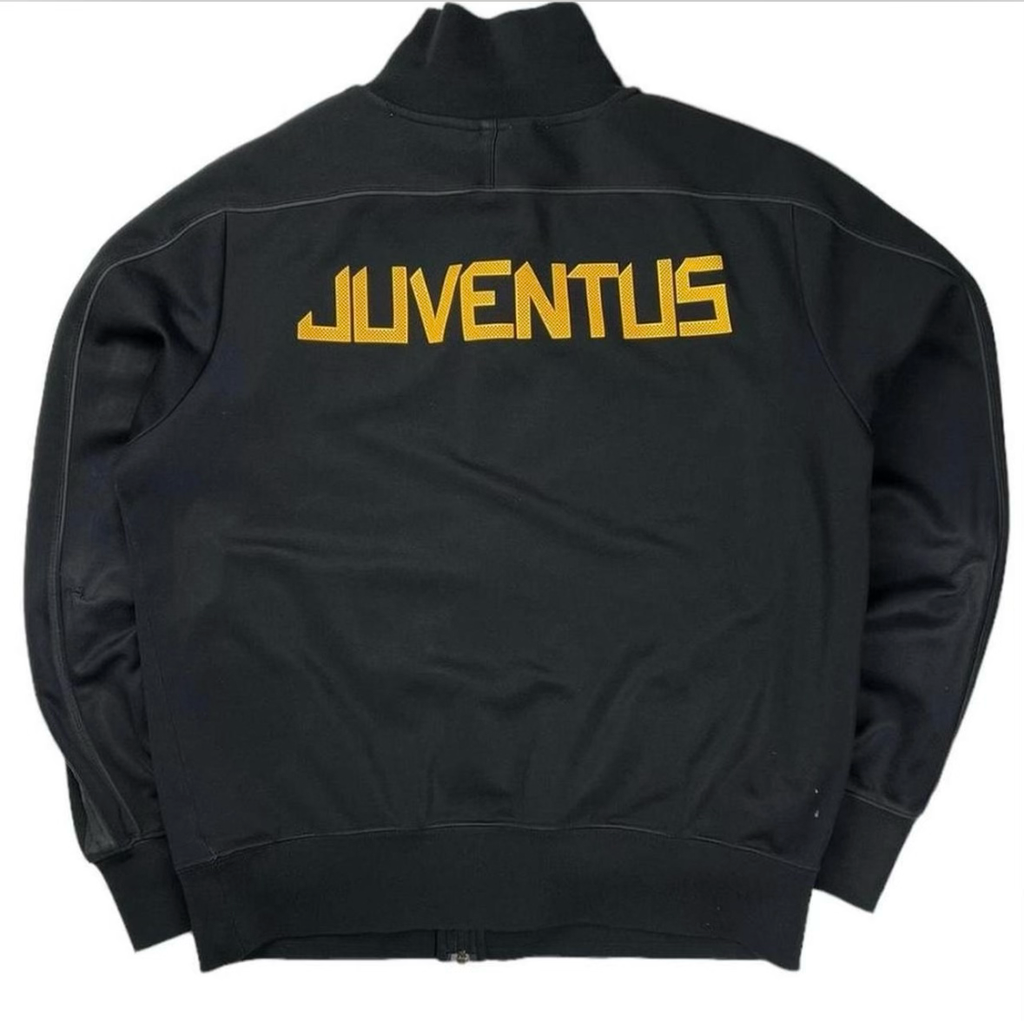 Vintage Juventus jacket